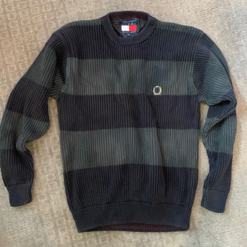 Vintage heavy Tommy Hilfiger sweater
